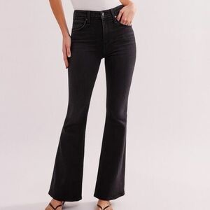 MOTHER anthropologie Jeans The Weekender black Flare in Deep End Wash size 32